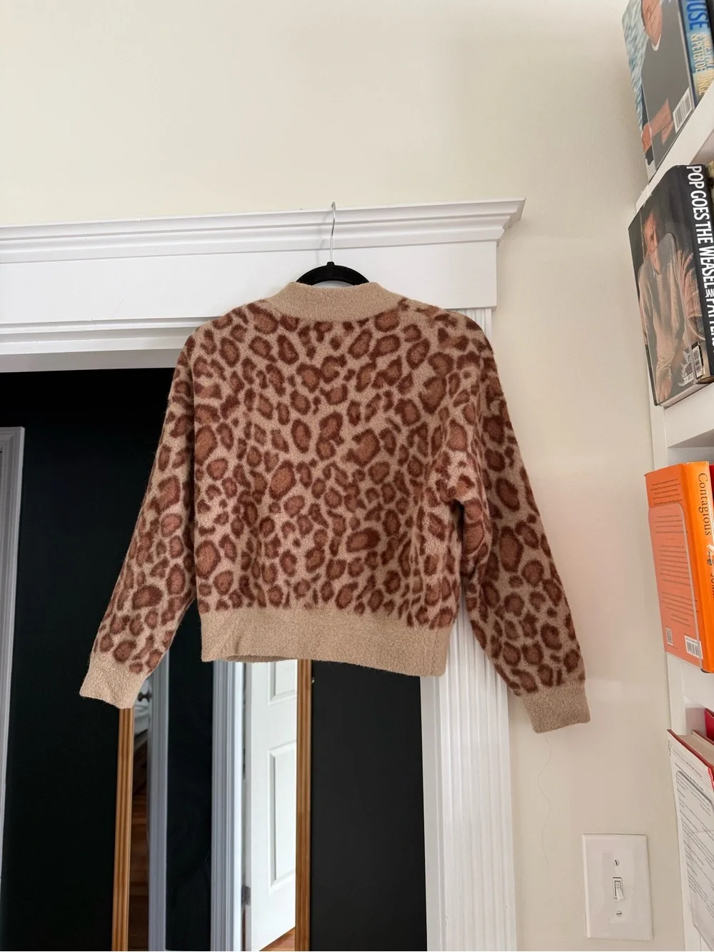 ESE O ESE Fuzzy Leopard Print Zip Bomber Jacket | Size XS